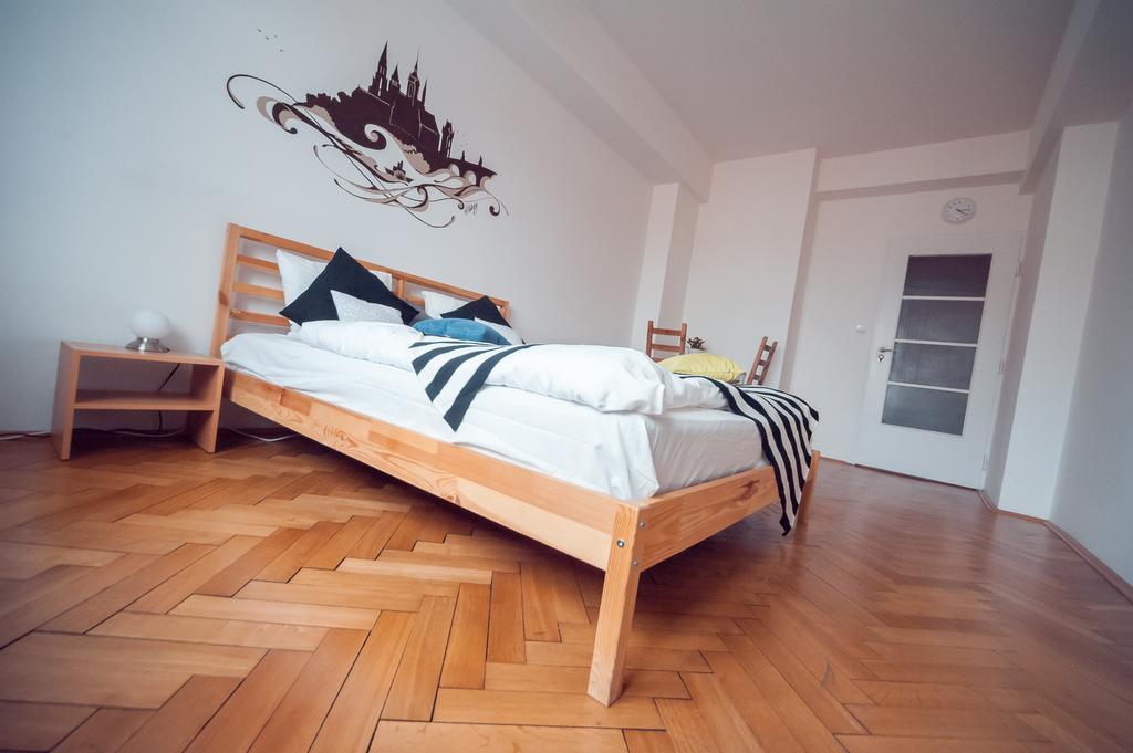 Apartment Falcon Street No.72